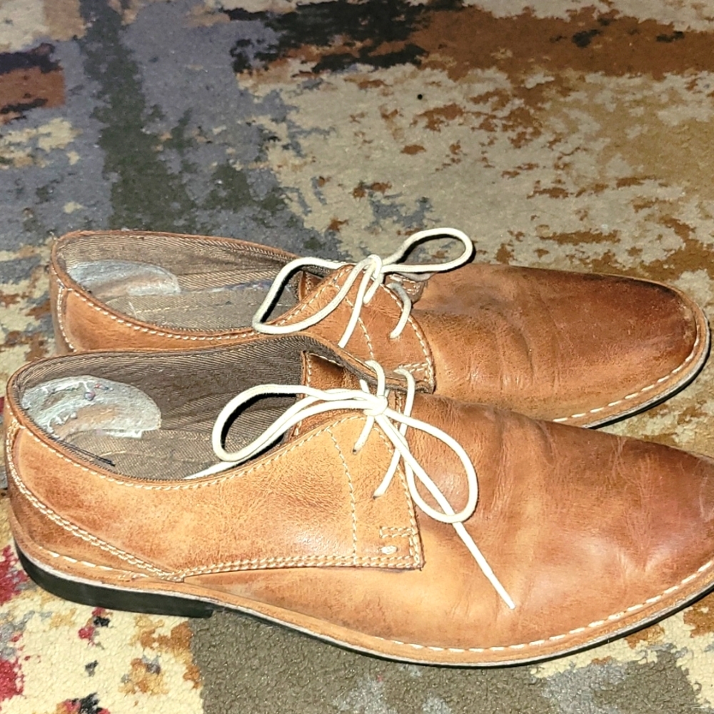 Red Tape mens brown dress shoes sz 11. Used in good condition